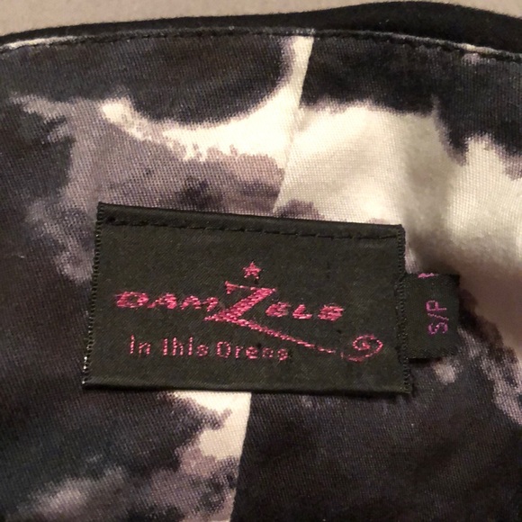 Black & White Floral Print Strapless Dress - Picture 5 of 5